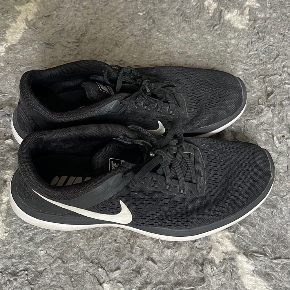 Nike✨ Sneakers